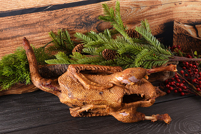 Превью Гусь копченый дикий