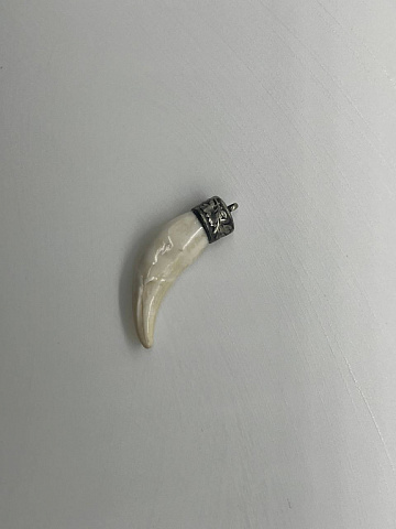 Клык волка (мельхиор) Фото Клык волка (мельхиор)