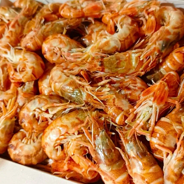 Креветка Шримс Козырьковый 80/100 варено-мороженая неразделанная  Фото Креветка Шримс Козырьковый 80/100 варено-мороженая неразделанная