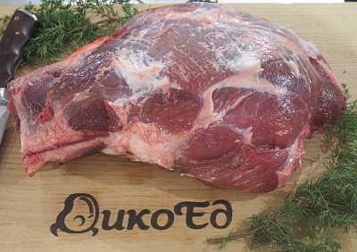 Превью Окорок дикого кабана на кости (сеголеток)