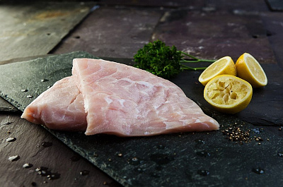 Превью Стейк из мяса крокодила